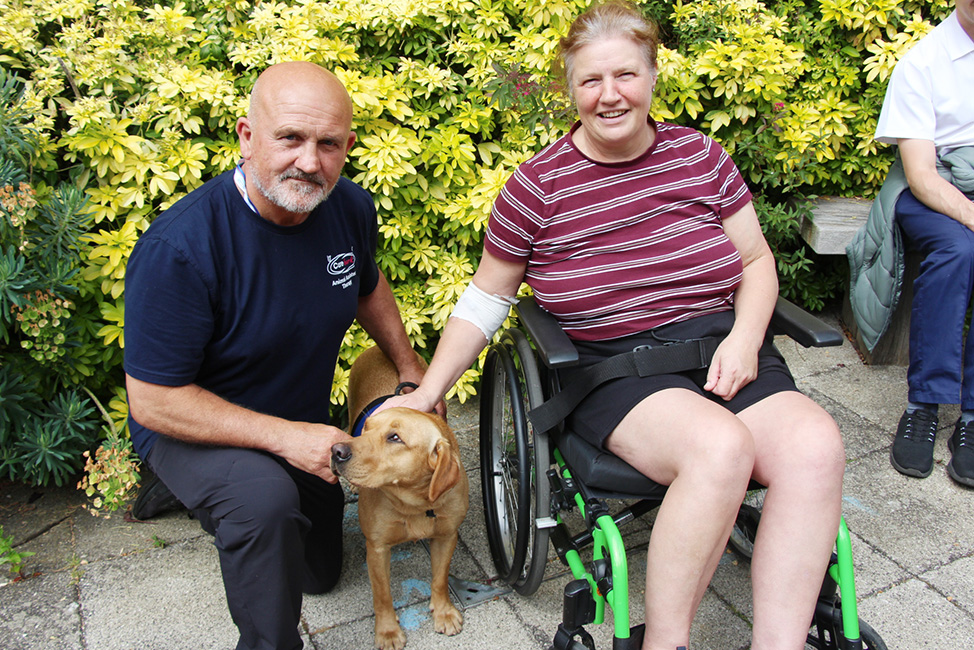Dog therapy sessions having a pawsitive effect on patients’ recovery